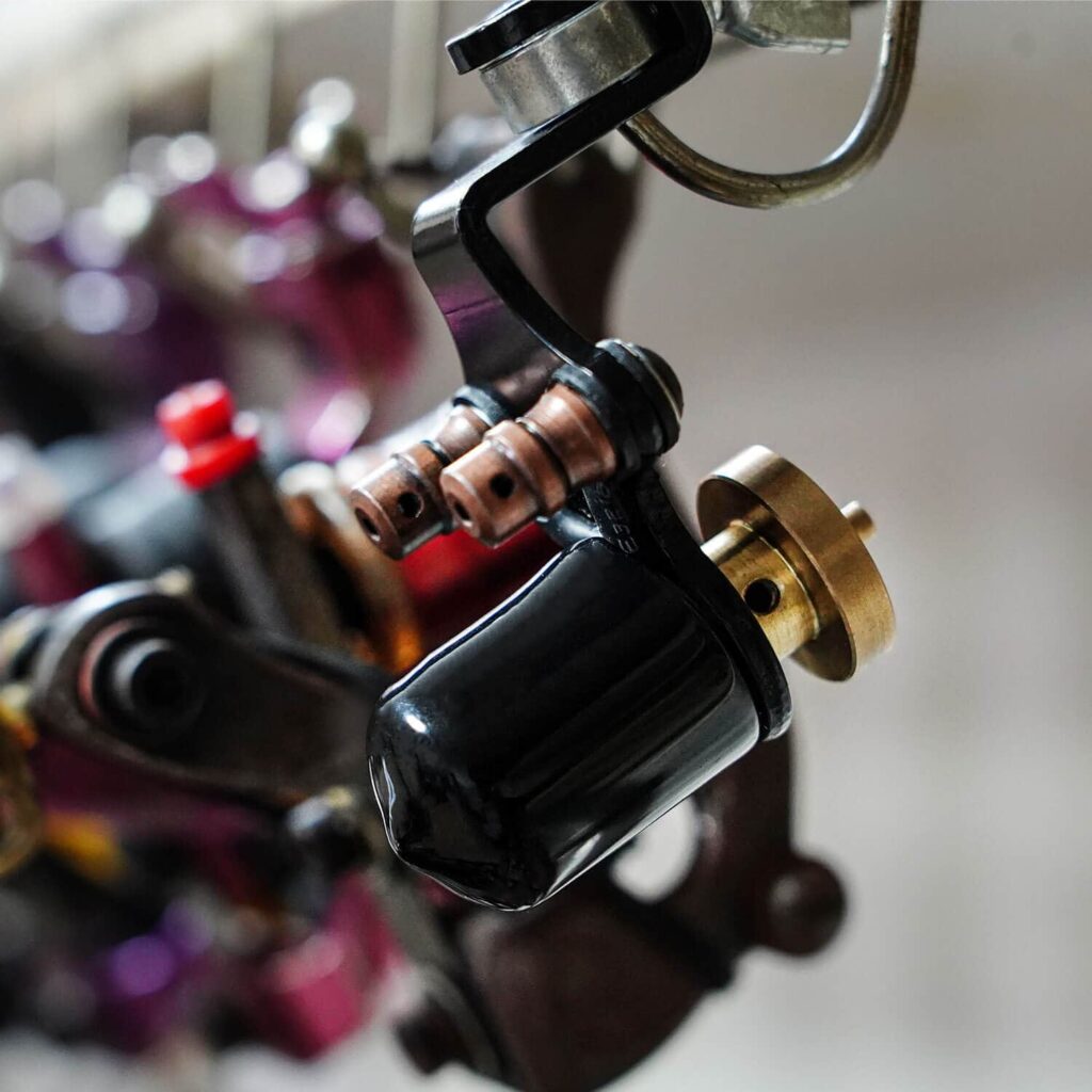 What kind of tattoo machine design enable seamless tattooing? What kind of tattoo machine design enable seamless tattooing?